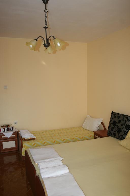 Homestay Kostadinov 포마리 외부 사진